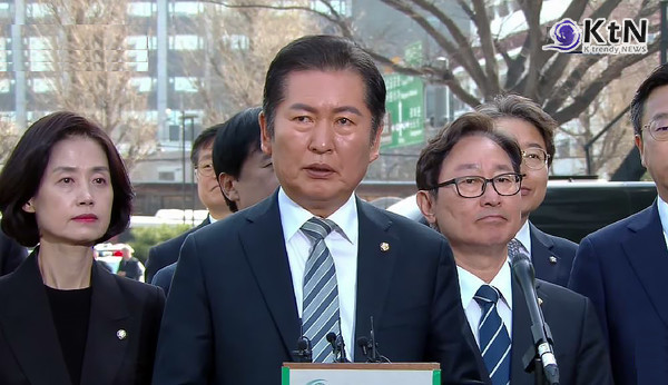 [속보] 정청래 “윤석열, 헌법의 적… 8대 0 파면이 정답” 사진=2025 04.04  kbs 영상갈무리 K trendy NEWS DB ⓒ케이 트렌디뉴스 무단전재 및 수집, 재배포금지