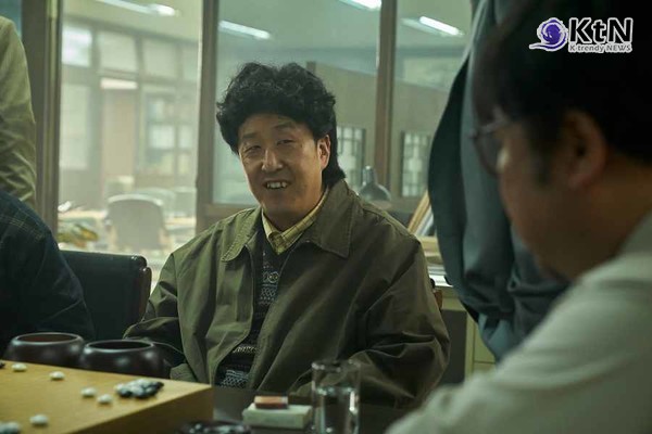 ‘로비’도 ‘승부’도…올봄 극장가엔 ‘현봉식’이 있다 /사진=2025 04.08  바이포엠스튜디오 K trendy NEWS DB ⓒ케이 트렌디뉴스 무단전재 및 수집, 재배포금지