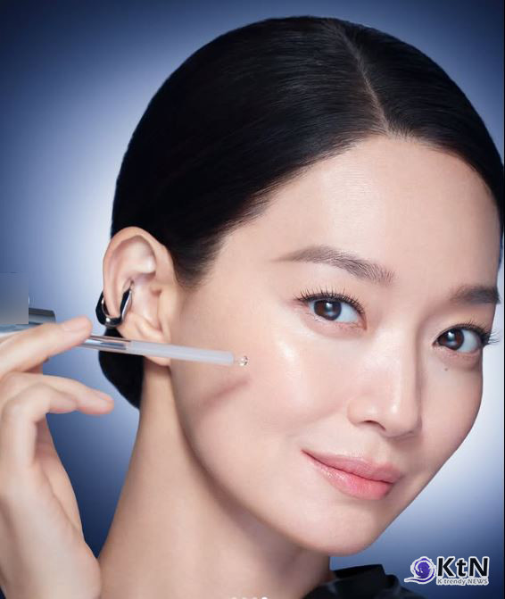 신민아 피부 비결, 바로 이 제품? 뷰티 브랜드가 선택한 진짜 이유는 사진=2025 04.08 배우 신민아가 글로벌 뷰티 브랜드 랑콤(Lancôme)의 로컬 앰버서더로 선정 K trendy NEWS DB ⓒ케이 트렌디뉴스 무단전재 및 수집, 재배포금지