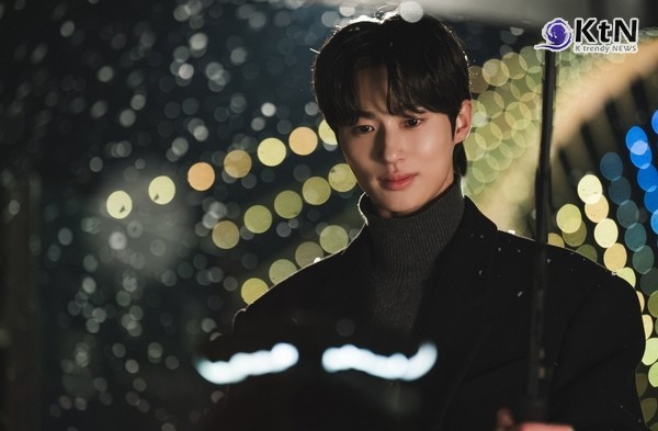  변우석 '소나기' 1억 스트리밍 돌파…“선재 신드롬, 빌보드까지 흔들었다"  사진=2025 04.16   tvN  K trendy NEWS DB ⓒ케이 트렌디뉴스 무단전재 및 수집, 재배포금지