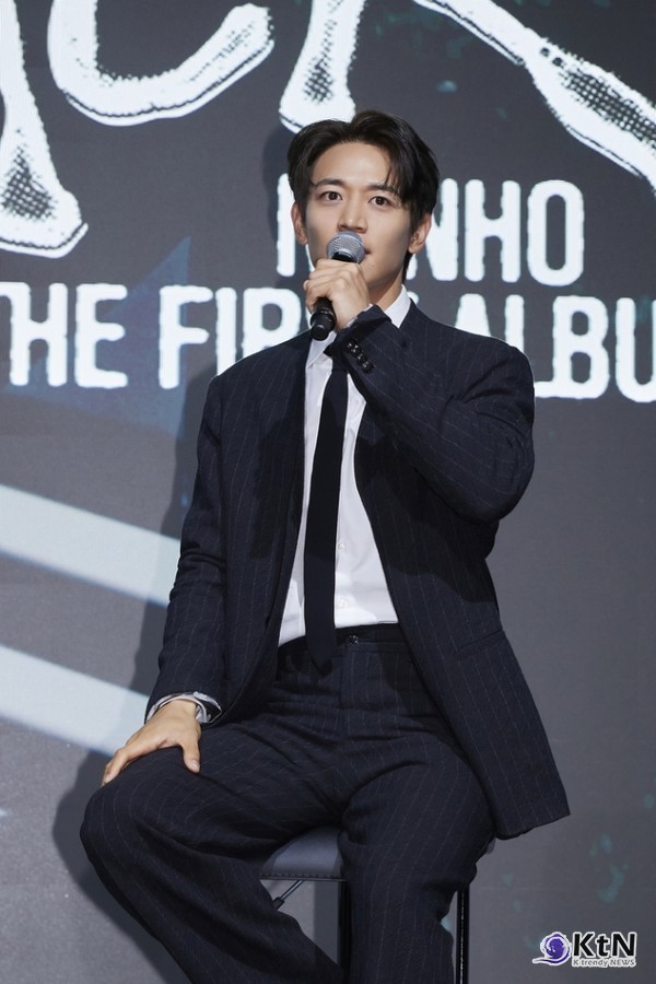 샤이니 민호, 첫 솔로 앨범 ‘CALL BACK’ 발표…“샤월 빛나게 할 새 도전” 사진=2024.11.04 사진=2024.11.04  그룹 샤이니의 멤버 민호, 4일 첫 솔로 정규앨범 '콜 백(CALL BACK)' 발매 기념 기자간담회 SM엔터테인먼트 제공.  K trendy NEWS DB ⓒ케이 트렌디뉴스 무단전재 및 수집, 재배포금지