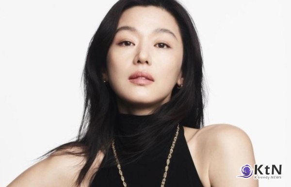 피아제가 선택한 전지현… 제네바를 밝힌 럭셔리의 아우라  사진=2025 04.17  피아제 글로벌 앰버서더로 임명된 배우 전지현/피아  K trendy NEWS DB ⓒ케이 트렌디뉴스 무단전재 및 수집, 재배포금지