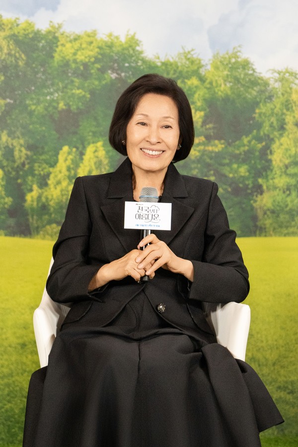 “마지막 작품이 될 수도” 84세 김혜자, 손석구를 선택한 이유...‘천국보다 아름다운’ 사진=2025 04.18 JTBC K trendy NEWS DB ⓒ케이 트렌디뉴스 무단전재 및 수집, 재배포금지