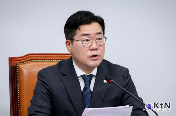 박찬대 대표, 외교는 기술이 아니라 정당성의 문제.  사진=더불어민주당, K trendy NEWS DB ⓒ케이 트렌디뉴스 무단전재 및 수집, 재배포금지