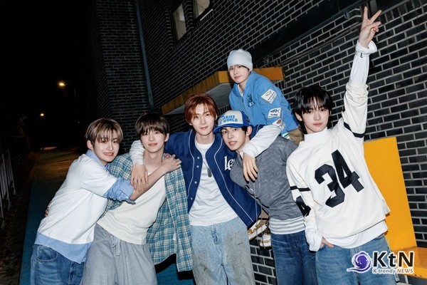 “마음 따라 뛰었더니 45만장”… 투어스, 신보 ‘트라이 위드 어스’로 커리어 하이 달성  사진=2025 04.22  플레디스 엔터테인먼트  K trendy NEWS DB ⓒ케이 트렌디뉴스 무단전재 및 수집, 재배포금지