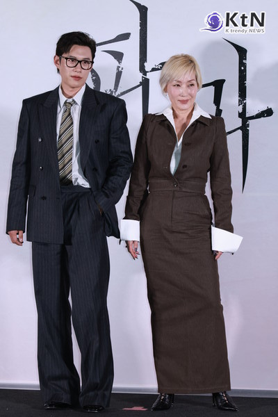 이혜영 “부상 많았다”…김성철 “일주일 내내 해 지도록 싸워”  사진=2025 04.24  24일 서울 용산 CGV 아이파크몰에서 열린 영화 파과 기자간담회 K trendy NEWS DB ⓒ케이 트렌디뉴스 무단전재 및 수집, 재배포금지