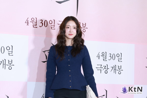 [KtN 포토] 이세영, 같이 영화보고 싶은 따뜻한 미소 '남심저격' (영화 '파과' VIP 시사회)  사진=2025 04.24  K trendy NEWS DB ⓒ케이 트렌디뉴스 무단전재 및 수집, 재배포금지