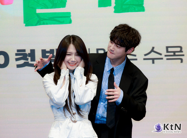 [KtN 포토] '아이돌 출신 배우' 정은지X이준영, '24시 헬스클럽' 코믹 로맨스 기대↑  사진=2025 04.30 ( 4월 29일 오후 서울 구로구에 위치한 더 세인트에서 KBS 2TV 새 수목드라마 '24시 헬스클럽' 언론 제작발표회)   K trendy NEWS DB ⓒ케이 트렌디뉴스 무단전재 및 수집, 재배포금지