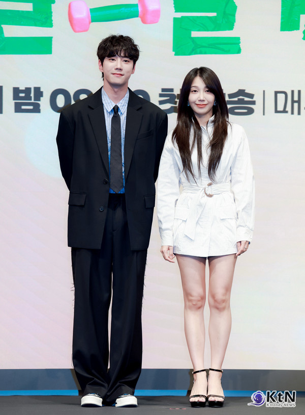 [KtN 포토] 정은지X이준영, 24시 헬스클럽서 코맨스 장르 케미스트리 터진다  사진=2025 04.30  (4월 29일 오후 서울 구로구에 위치한 더 세인트에서 KBS 2TV 새 수목드라마 '24시 헬스클럽' 언론 제작발표회​​​​​​​) K trendy NEWS DB ⓒ케이 트렌디뉴스 무단전재 및 수집, 재배포금지