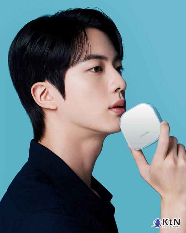 ‘‘유일무이 피부’ BTS 진 쿠션’ 화제…라네즈, 올리브영 통해 ‘뮤이’ 출시  사진=2025 05.01  라네즈 인스타그램 갈무리  K trendy NEWS DB ⓒ케이 트렌디뉴스 무단전재 및 수집, 재배포금지