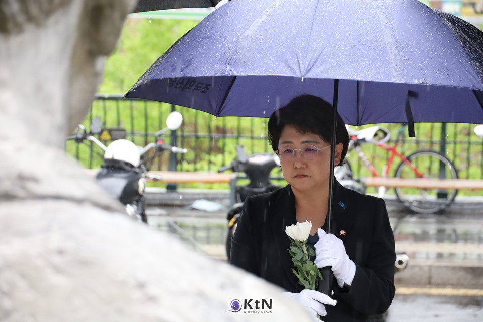 135주년 노동절 메시지에 담긴 ‘조국혁신당’ 노동관/사진=조국혁신당, K trendy NEWS DB ⓒ케이 트렌디뉴스 무단전재 및 수집, 재배포금지