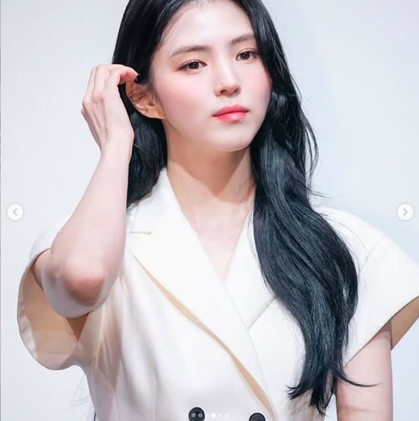 앤 해서웨이 잇는 한소희? ‘인턴’ 한국판 출연 물망 올라  사진=2025 05.10    한소희 인스타그램 갈무리 K trendy NEWS DB ⓒ케이 트렌디뉴스 무단전재 및 수집, 재배포금지