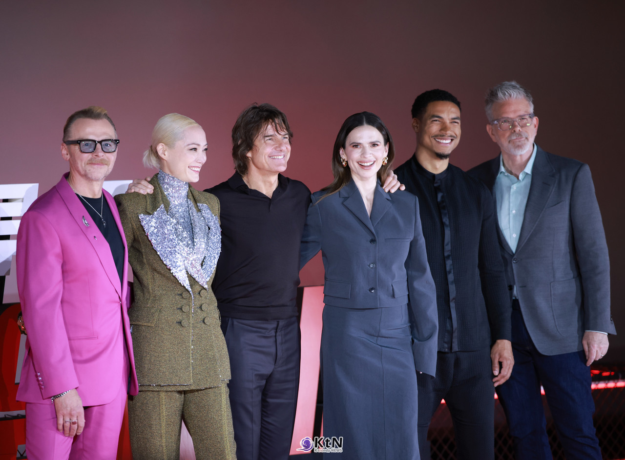 영화 '미션 임파서블: 파이널 레코딩' 내한 프레스 컨퍼러스에 배우 톰 크루즈, 크리스토퍼 맥쿼리 감독, 헤일리 앳웰,사이먼 페그, 폼 클레멘티에프, 그렉 타잔 데이비스가 참석해 다양한 이야기를 나누었다. / K trendy NEWS DB. ⓒ케이 트렌디뉴스 무단전재 및 수집, 재배포금지.