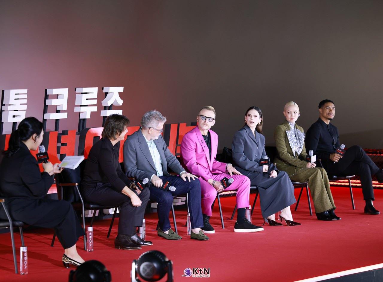 영화 '미션 임파서블: 파이널 레코딩' 내한 프레스 컨퍼러스에 배우 톰 크루즈, 크리스토퍼 맥쿼리 감독, 헤일리 앳웰,사이먼 페그, 폼 클레멘티에프, 그렉 타잔 데이비스가 참석해 다양한 이야기를 나누었다. / K trendy NEWS DB. ⓒ케이 트렌디뉴스 무단전재 및 수집, 재배포금지.