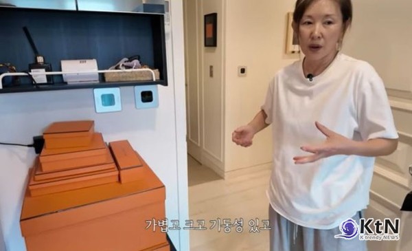  '북유럽 죽이는 뷰' 자택 공개한 이미숙, 에르메스보다 에코백을 선택한 이유   사진=2025 05.16  유튜브 ‘이미숙_숙스러운 미숙씨’  K trendy NEWS DB ⓒ케이 트렌디뉴스 무단전재 및 수집, 재배포금지 