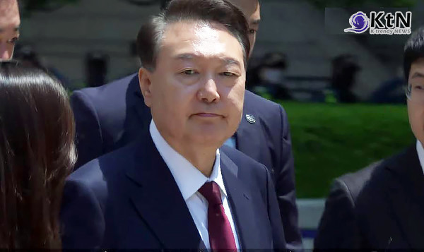 [속보] 김용태 "윤석열 전 대통령 탈당 권고…대선 승리 위해 결단해달라"  사진=2025 05.15  jtbc 영상 갈무리 K trendy NEWS DB ⓒ케이 트렌디뉴스 무단전재 및 수집, 재배포금지