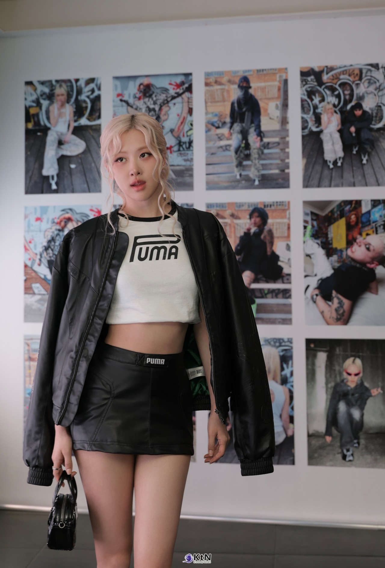 푸마가 새로운 로우-프로파일 프랜차이즈 H-Street 론칭을 기념한 ‘FURTURE ARCHIVES: THE H-STREET’ 글로벌 이벤트를 오는 5월 18일까지 서울 성수동 Layer 41에서 진행한다. 일반 공개에 하루 앞서 진행된 미디어 행사에서 푸마의 글로벌 엠버서더 로제가 H-Street 제품을 착용하고 포즈를 취하고 있다. / 사진=푸마(PUMA). K trendy NEWS DB ⓒ케이 트렌디뉴스 무단전재 및 수집, 재배포금지