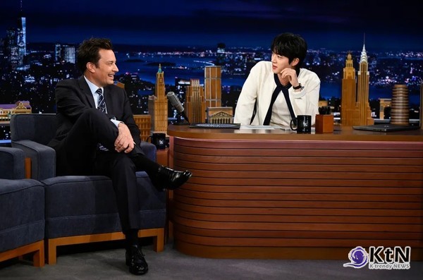 BTS 진, ‘지미 팰런쇼’ 유쾌한 귀환… “노래만큼 제 얼굴도 기대해 주세요”  사진=2025 05.22 빅히트뮤직 Todd Owyoung/NBC K trendy NEWS DB ⓒ케이 트렌디뉴스 무단전재 및 수집, 재배포금지