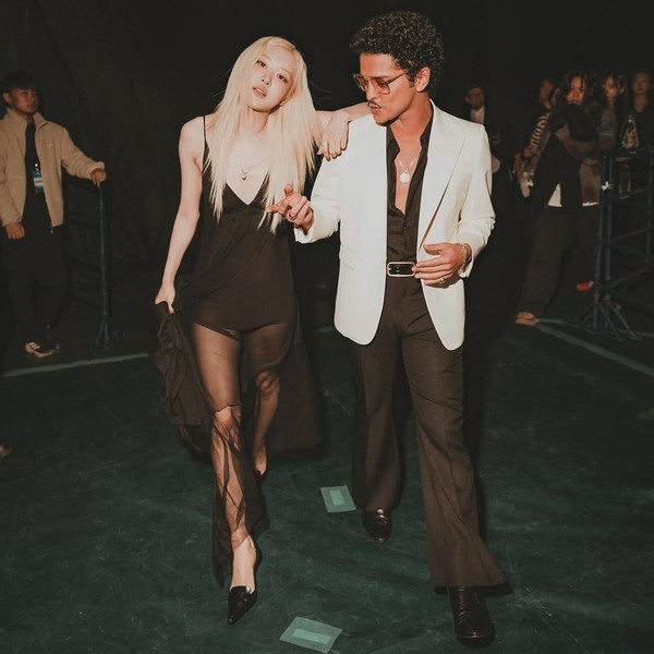 로제·뉴진스, ‘뮤직 어워즈 재팬’ 수상…K팝 위상 다시 증명했다 사진=2025 05.23 로제 인스타그램 갈무리  K trendy NEWS DB ⓒ케이 트렌디뉴스 무단전재 및 수집, 재배포금지