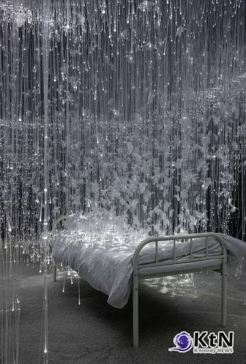 Chiharu Shiota. 사진= Red Brick Art Museum, K trendy NEWS DB ⓒ케이 트렌디뉴스 무단전재 및 수집, 재배포금지