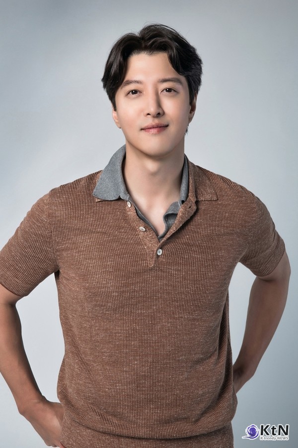 이동건, 16세 연하 강해림 강남 데이트 포착… 양측 “사생활, 확인 불가” 사진=2025 05.29 이동건/FNC엔터테인먼트 K trendy NEWS DB ⓒ케이 트렌디뉴스 무단전재 및 수집, 재배포금지 