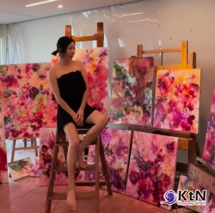 [아트&스타] 이혜영, 폐암 투병 뒤 일곱 번째 개인전 개최…“감각과 경험을 붓으로 풀어낸 시간”  사진=2025 05.30  이혜영 인스타그램 갈무리 K trendy NEWS DB ⓒ케이 트렌디뉴스 무단전재 및 수집, 재배포금지