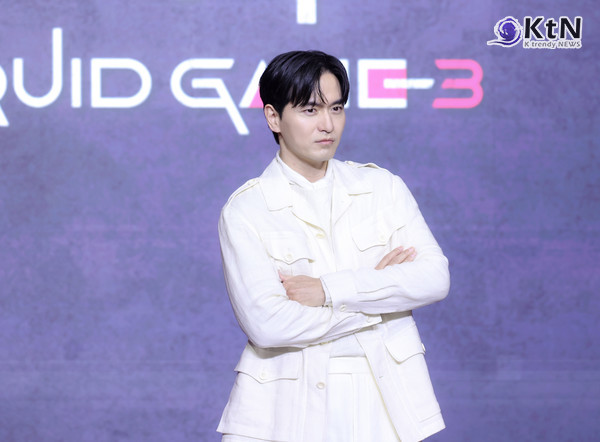 [KtN 현장] 이진욱 오징어 게임’ 시즌3, 경석 캐릭터로 전개에 반전 예고  사진=2025 06.09  넷플릭스 오리지널 시리즈 ‘오징어 게임’ 시즌3의 제작발표회가 6월 9일 오전 서울 용산구 서울드래곤시티에서 열렸다. K trendy NEWS DB ⓒ케이 트렌디뉴스 무단전재 및 수집, 재배포금지