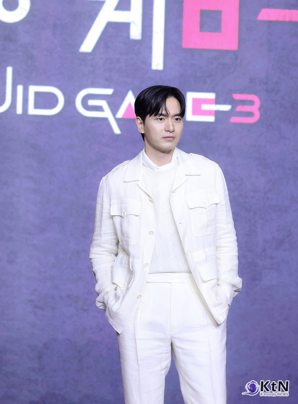 [KtN 현장] 이진욱 오징어 게임’ 시즌3, 경석 캐릭터로 전개에 반전 예고  사진=2025 06.09  넷플릭스 오리지널 시리즈 ‘오징어 게임’ 시즌3의 제작발표회가 6월 9일 오전 서울 용산구 서울드래곤시티에서 열렸다. K trendy NEWS DB ⓒ케이 트렌디뉴스 무단전재 및 수집, 재배포금지