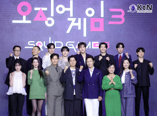  황동혁 “6년의 마침표, 이제 질문할 시간”… ‘오징어 게임3’, 마지막 게임 시작된다 [종합]  사진=2025 06.09  넷플릭스 시리즈 ‘오징어 게임’이 마침내 시즌3로 마지막 장을 연다. 9일 서울 용산구 서울드래곤시티에서 열린 제작발표회 K trendy NEWS DB ⓒ케이 트렌디뉴스 무단전재 및 수집, 재배포금지