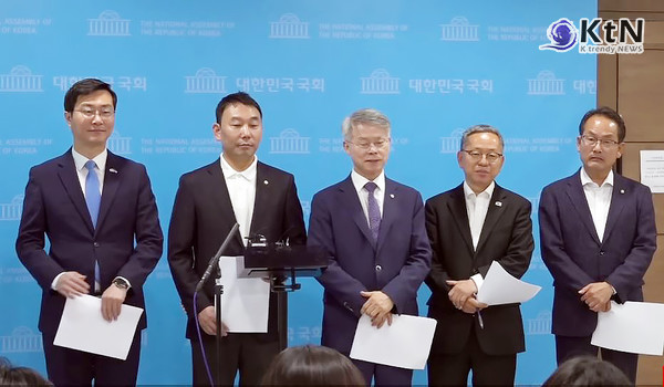 "검찰청 폐지"공소청·중수청 신설… ‘검사’ 이름 남을 곳은 하나뿐  사진=2025 06.12  오마이 뉴스 영상 갈무리 K trendy NEWS DB ⓒ케이 트렌디뉴스 무단전재 및 수집, 재배포금지