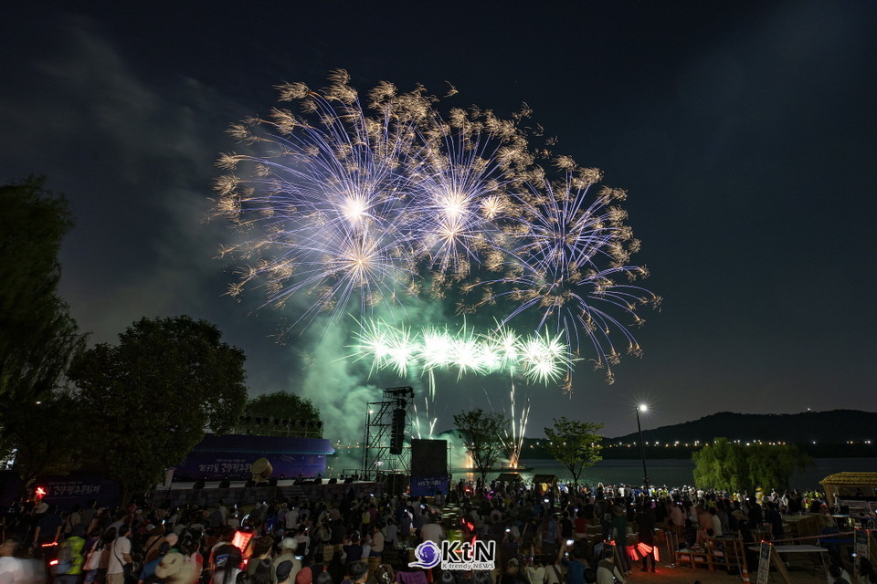 ‘하늘을 수놓은 850대 드론쇼’…제37회 고양행주문화제, 역사와 기술이 만난 감동의 개막/사진=고양시, K trendy NEWS DB ⓒ케이 트렌디뉴스 무단전재 및 수집, 재배포금지