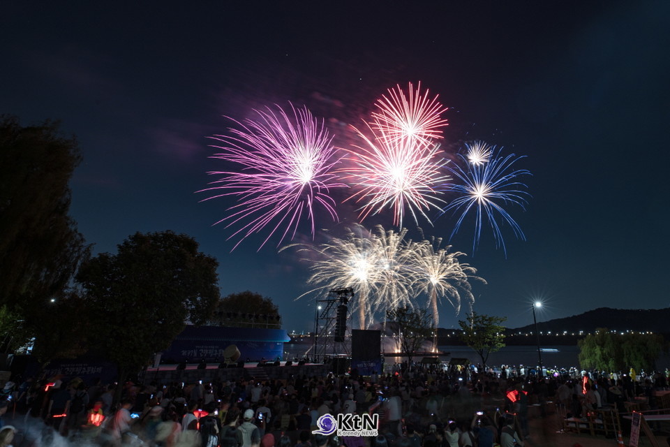 ‘하늘을 수놓은 850대 드론쇼’…제37회 고양행주문화제, 역사와 기술이 만난 감동의 개막/사진=고양시, K trendy NEWS DB ⓒ케이 트렌디뉴스 무단전재 및 수집, 재배포금지