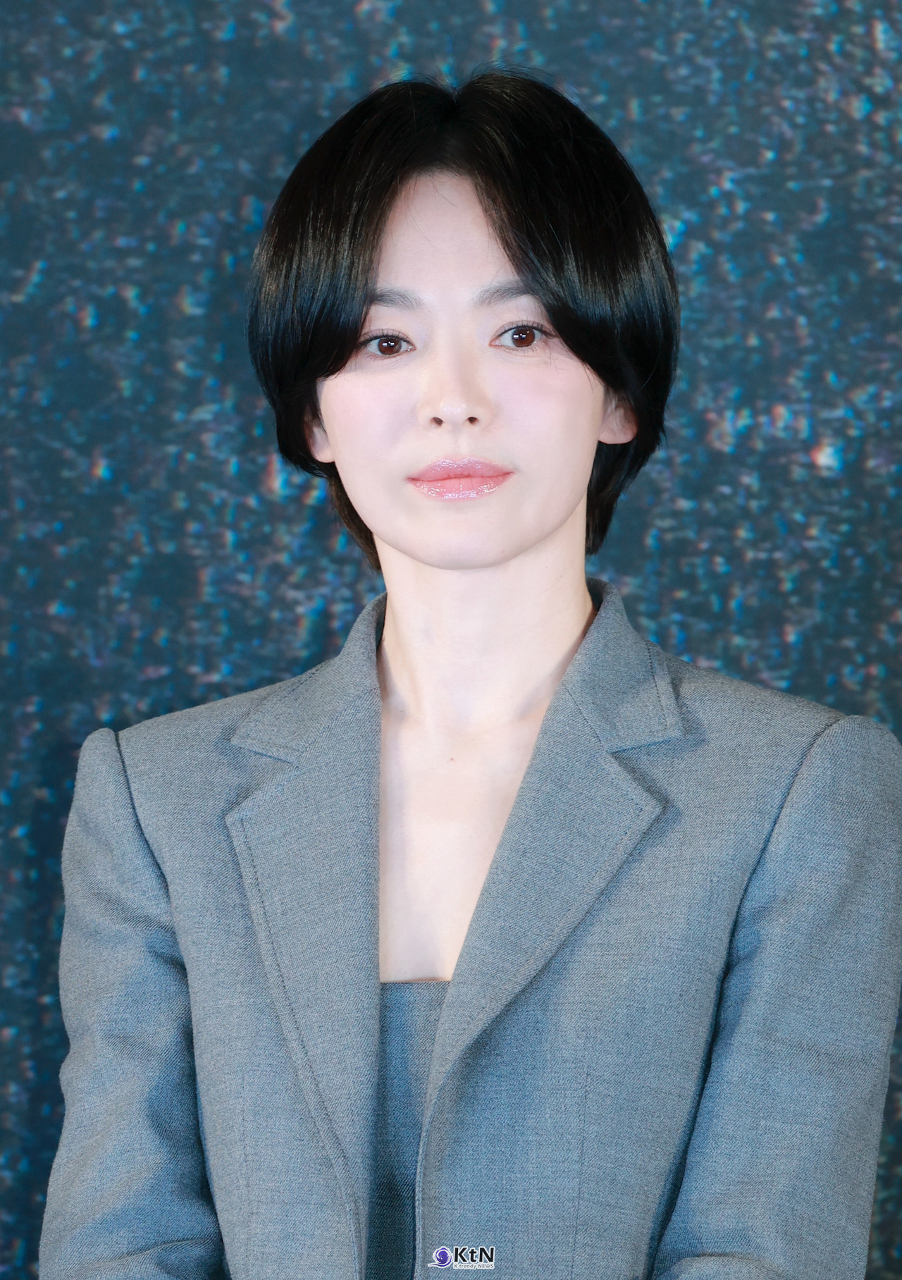 영화 '검은수녀들' 오픈 쇼케이스에 배우 송혜교가 참석해 예비 관객들과 특별한 시간을 보내고 있다. / 사진=K trendy NEWS DB ⓒ케이 트렌디뉴스 무단전재 및 수집, 재배포금지.