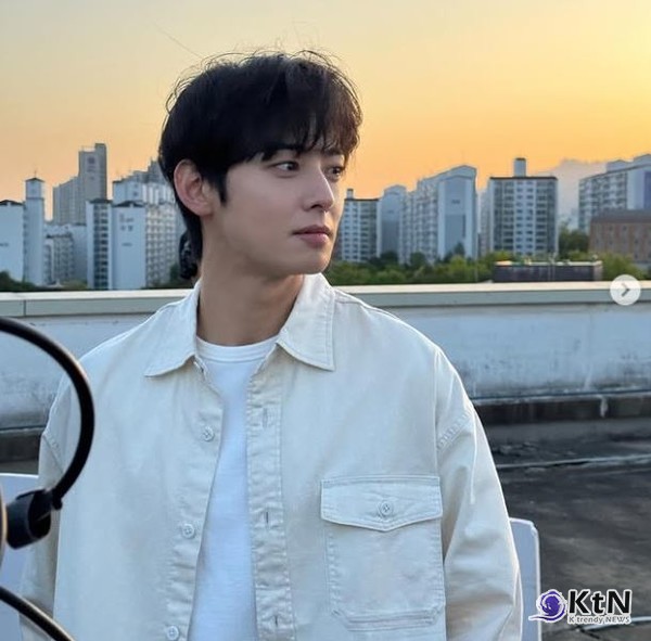 차은우, 7월 12일 입대 전 마지막 팬미팅 'THE ROYAL' 개최 사진=2025 06.21 차은우 인스타그램 갈무리  K trendy NEWS DB ⓒ케이 트렌디뉴스 무단전재 및 수집, 재배포금지