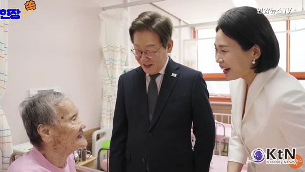 김혜경 여사, 오월어머니집 방문 “서울 용산으로 어머니들 초청하겠다”   사진=2025 06.25 연합뉴스 영상 갈무리  K trendy NEWS DB ⓒ케이 트렌디뉴스 무단전재 및 수집, 재배포금지