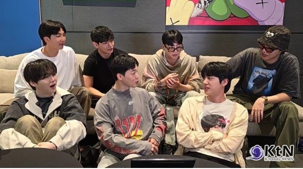 “다시, 방탄소년단”... 완전체 앨범·월드투어 내년 봄 예고 사진=2025 07.01K trendy NEWS DB ⓒ케이 트렌디뉴스 무단전재 및 수집, 재배포금지