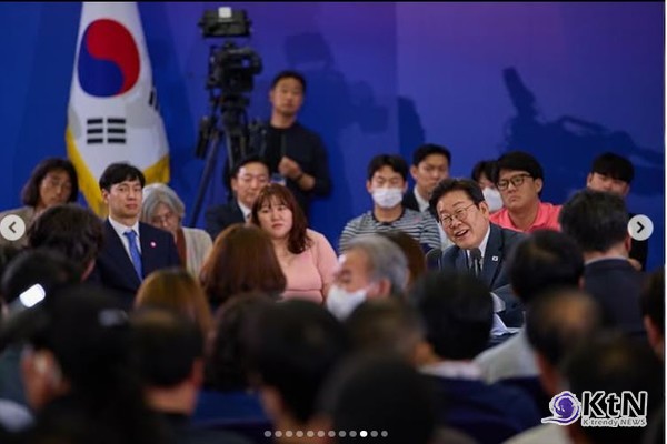 광주 이어 충청 찾은 이재명 대통령 “악성 채무, 개인 탓 아냐… 정부가 책임져야”  사진=2025 07.05  이재명 인스타그램 갈무리 4일 '충청에서 듣다, 충청 타운홀 미팅' 개최…지역 균형발전 등 소신 밝혀  K trendy NEWS DB ⓒ케이 트렌디뉴스 무단전재 및 수집, 재배포금지