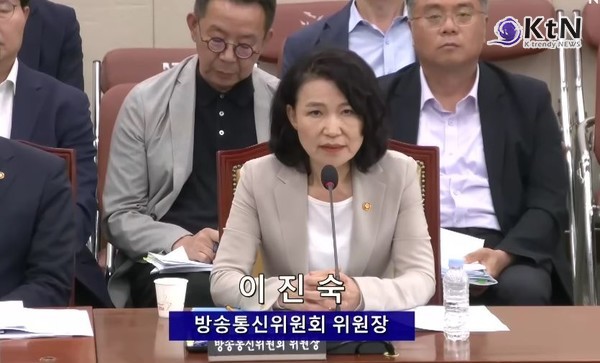이재명 대통령, 이진숙 방통위원장에 강력 경고 “개인 정치에 활용 말라”  사진=2025 07.08 이재명 인스타그램 갈무리 / 국회   K trendy NEWS DB ⓒ케이 트렌디뉴스 무단전재 및 수집, 재배포금지