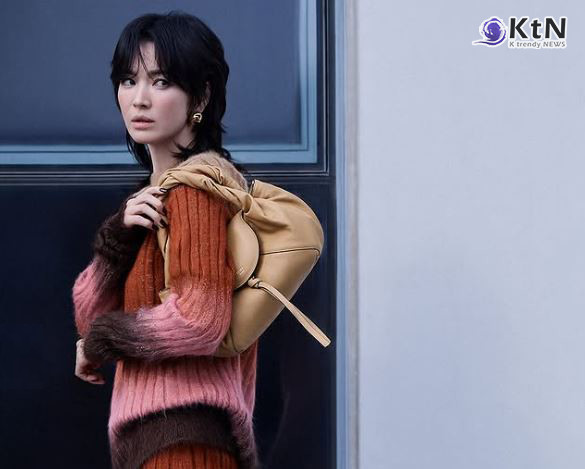 [스타일&뷰티] "동은이의 연진룩"...송혜교, 울프컷+Y2K 스파이백까지 갓벽 사진=2025 07.11  K trendy NEWS DB ⓒ케이 트렌디뉴스 무단전재 및 수집, 재배포금지