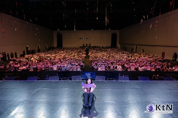 “한 명 한 명 눈에 담았어요” 한소희, 방콕 팬미팅서 감동의 눈물 사진=2025 07.14  9아토엔터테인먼트 K trendy NEWS DB ⓒ케이 트렌디뉴스 무단전재 및 수집, 재배포금지