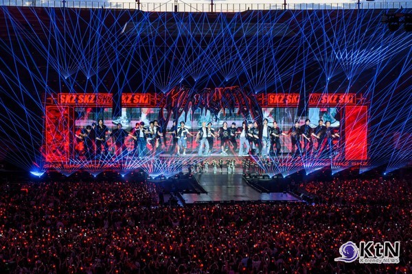 스키즈, 독일 월드컵 스타디움 입성… 아시아 아티스트 최초 ‘도이체 방크 파르크’ 단독 공연 성료 사진=2025 07.17 K trendy NEWS DB ⓒ케이 트렌디뉴스 무단전재 및 수집, 재배포금지 사진=2025 07.17 JYP엔터테인먼트 K trendy NEWS DB ⓒ케이 트렌디뉴스 무단전재 및 수집, 재배포금지