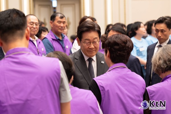 국가적 참사 유가족 경청행사. 사진=대한민국 대통령실 X 갈무리, K trendy NEWS DB ⓒ케이 트렌디뉴스 무단전재 및 수집, 재배포금지