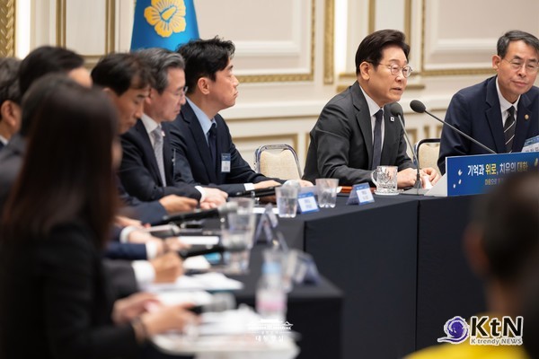 국가적 참사 유가족 경청행사. 사진=대한민국 대통령실 X 갈무리, K trendy NEWS DB ⓒ케이 트렌디뉴스 무단전재 및 수집, 재배포금지