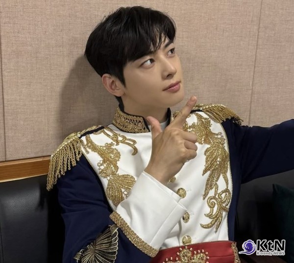  “(방탄소년단)BTS 지민은 1위, 진은 급등, 지드래곤은 여전히 건재…7월 브랜드파워 톱3, 그 이유는?”  사진=2025 07.19 차은우 SNS  K trendy NEWS DB ⓒ케이 트렌디뉴스 무단전재 및 수집, 재배포금지