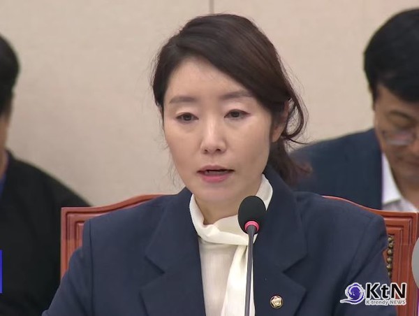 청문회 무산→보고서 재요청… 李대통령, 강선우 포함 4명 장관 ‘금요일 임명 강행’  사진=2025 07.22  대통령실., 국회 , mbc 영상 갈무리 K trendy NEWS DB ⓒ케이 트렌디뉴스 무단전재 및 수집, 재배포금지