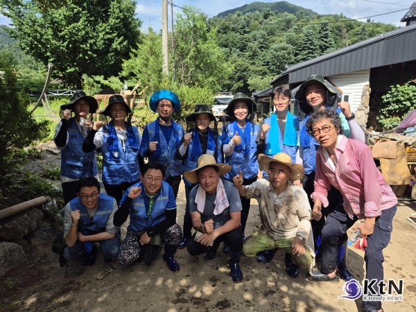 가평 수해 복구에 함께한 고양특례시의원들. 사진=K trendy NEWS DB ⓒ케이 트렌디뉴스 무단전재 및 수집, 재배포금지