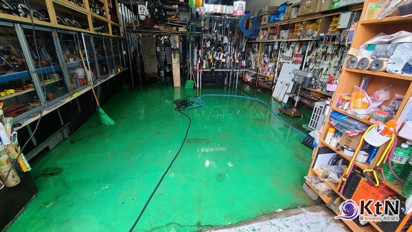 가평 수해 복구에 함께한 고양특례시의원들. 사진=K trendy NEWS DB ⓒ케이 트렌디뉴스 무단전재 및 수집, 재배포금지