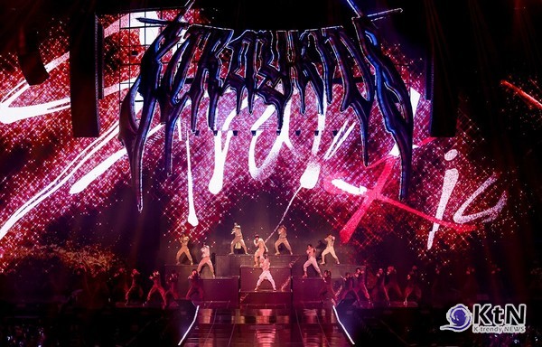 “지구 7바퀴를 돌았다” 스트레이 키즈, 유럽도 무릎 꿇어…8만 명 앞에서 ‘K팝 새 역사’  사진=2025 07.28  스트레이 키즈 월드투어 dominATE_서울 KSPO DOME 공연. (사진 = JYP엔터테인먼트 제공)   K trendy NEWS DB ⓒ케이 트렌디뉴스 무단전재 및 수집, 재배포금지