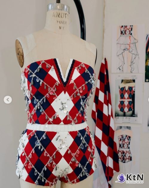 지수x타미 힐피거, 뉴욕을 물들이다…‘K패션 아이콘’의 정점  사진=2025 07.30  타미 힐피거  K trendy NEWS DB ⓒ케이 트렌디뉴스 무단전재 및 수집, 재배포금지