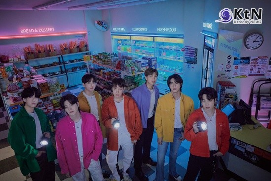 “방탄소년단, 라이브 앨범으로 美 빌보드 줄세우기…전곡 1~10위 싹쓸이”  사진=2025 07.30  빅히트 뮤직 K trendy NEWS DB ⓒ케이 트렌디뉴스 무단전재 및 수집, 재배포금지